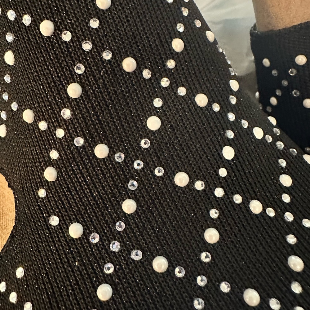 BZEES Black Open-Toe Knit Slingback Wedge with Rhinestone & Pearl Dot Pattern - Picture 5 of 8